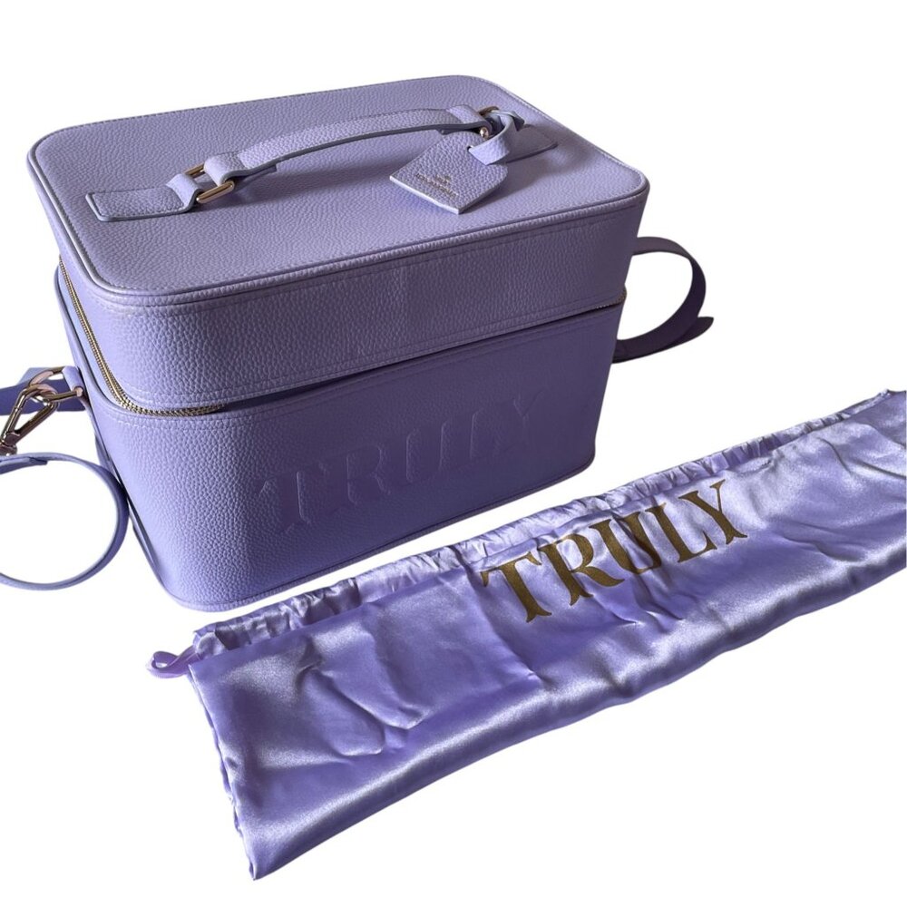 Truly Beauty Amalfi Luxury Vegan Leather Travel Trunk in Lilac - Picture 4 of 14